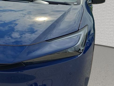 New 2026 Toyota Prius XLE FWD image 31