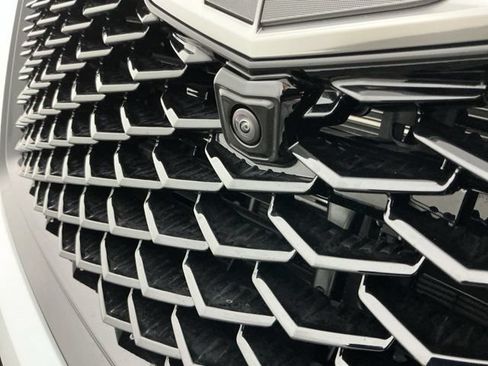 Used 2026 Cadillac Escalade V AWD/4WD image 8