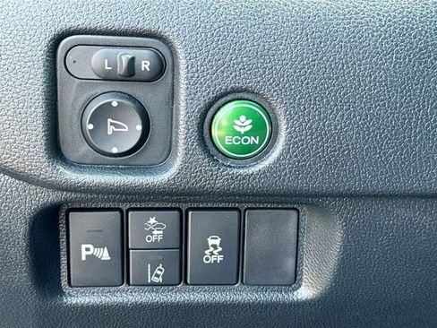 Used 2023 Honda Passport EX-L image 9