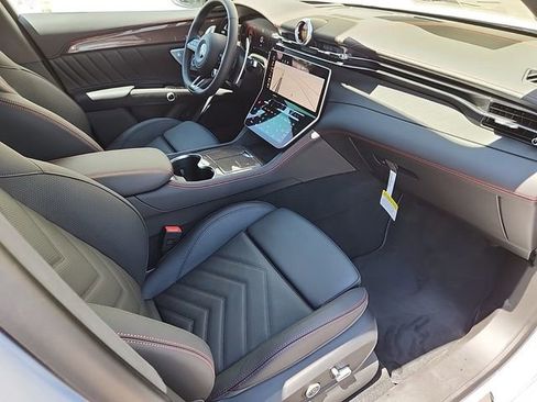 New 2024 Maserati Grecale Modena image 14