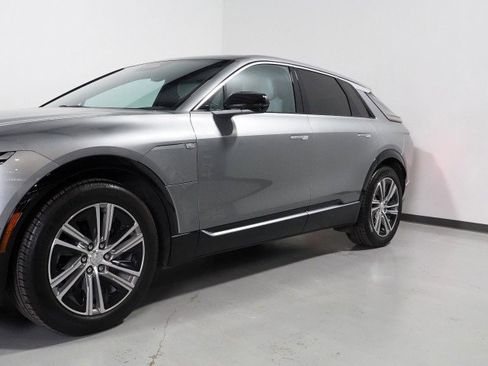 Used 2024 Cadillac Lyriq Luxury image 56