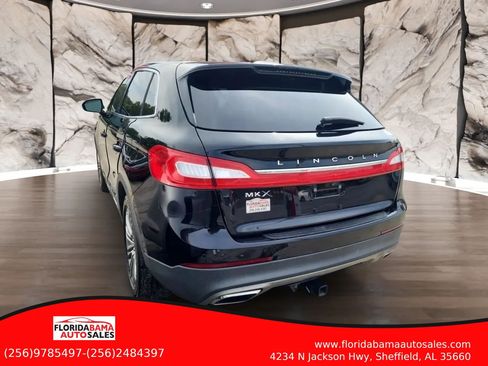 Used 2018 Lincoln MKX Reserve FWD image 3