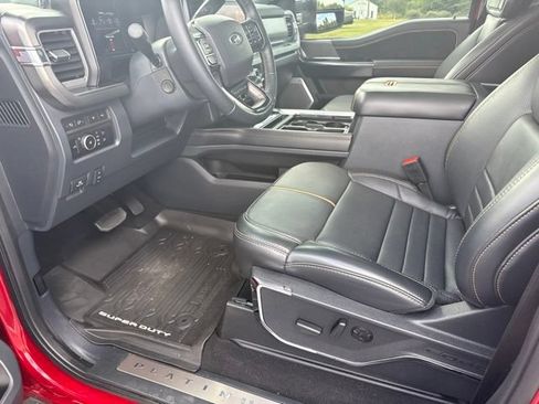 Used 2024 Ford F250 Platinum AWD/4WD image 11