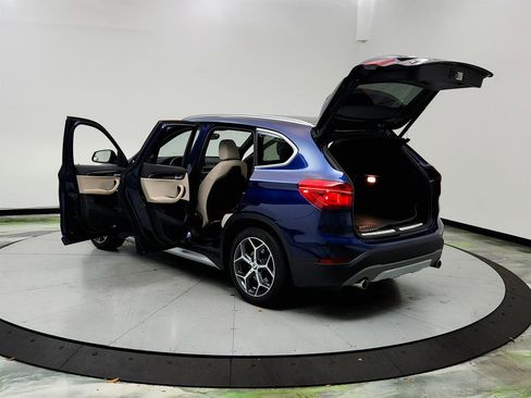 Used 2019 BMW X1 xDrive28i w/ Convenience Package AWD/4WD image 12