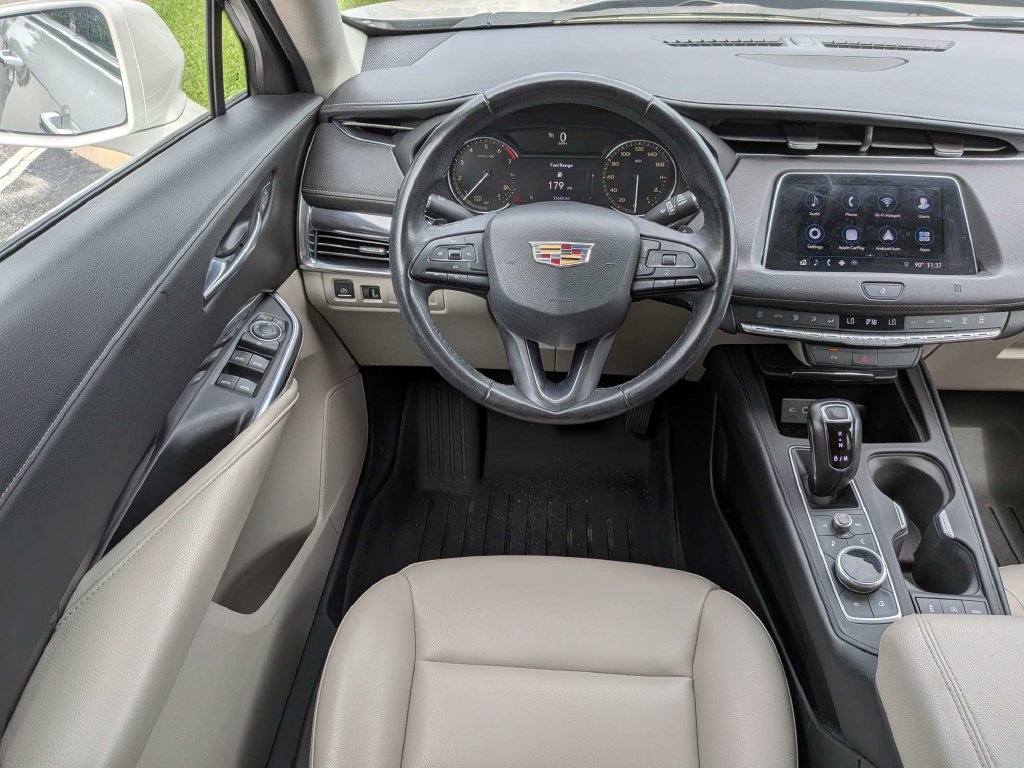 Certified 2019 Cadillac XT4 Luxury FWD image 14