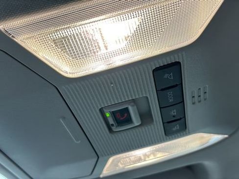 Used 2025 Toyota RAV4 LE AWD/4WD image 24