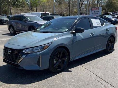 New 2025 Nissan Sentra SR w/ SR Premium Package image 4