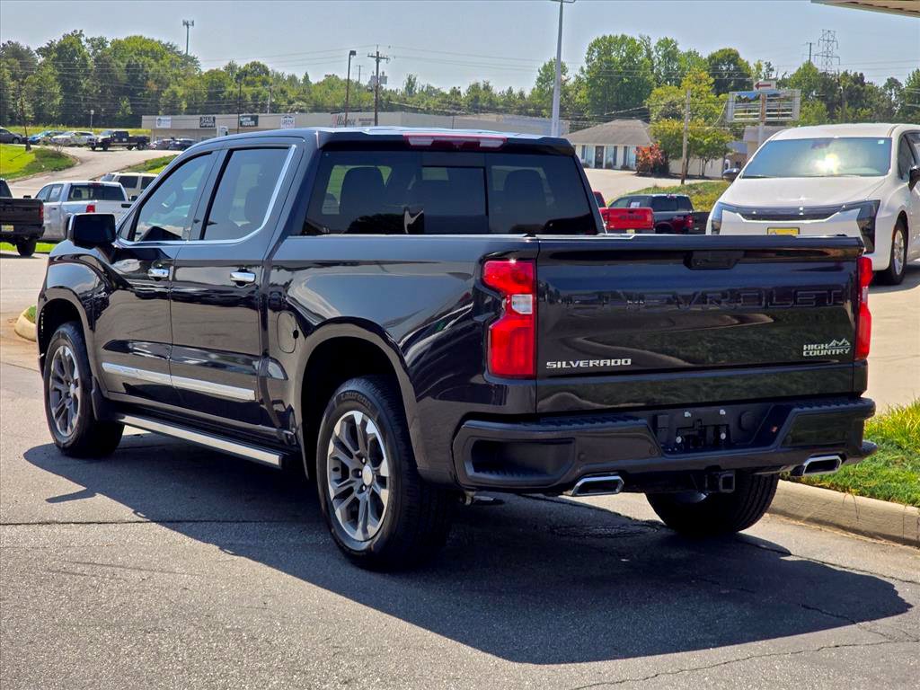 Used 2023 Chevrolet Silverado 1500 High Country w/ Z71 Off-Road Package AWD/4WD image 22