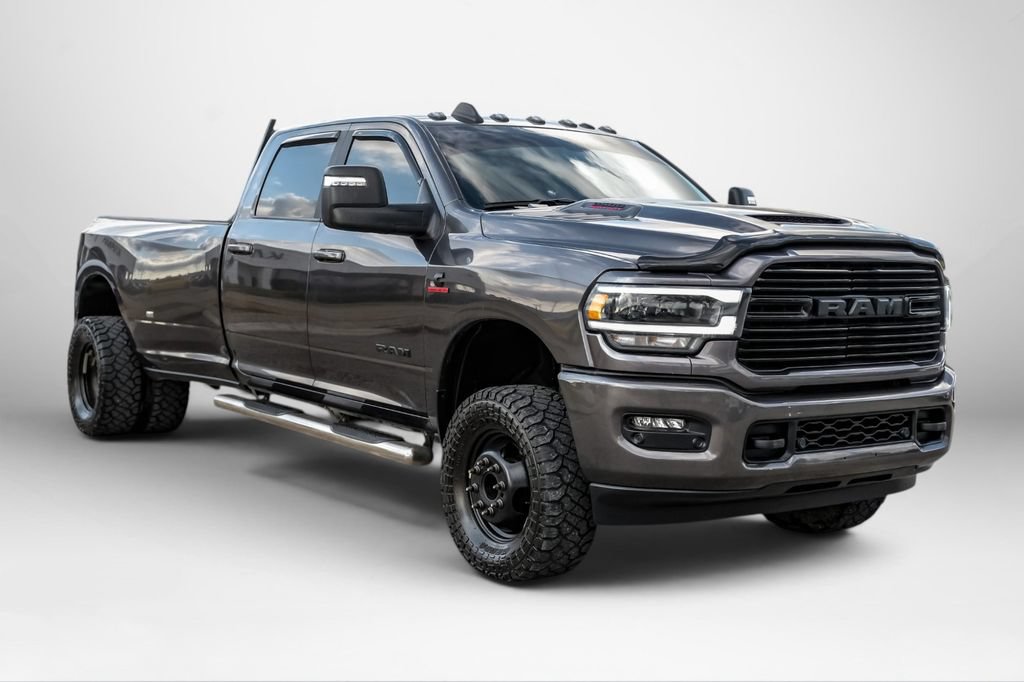 Used 2024 RAM 3500 Laramie w/ Night Edition AWD/4WD image 4