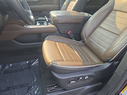 Certified 2026 GMC Yukon XL Denali Ultimate AWD/4WD image 22