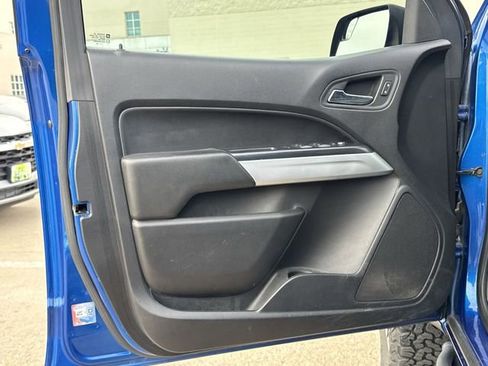 Used 2018 Chevrolet Colorado ZR2 image 19