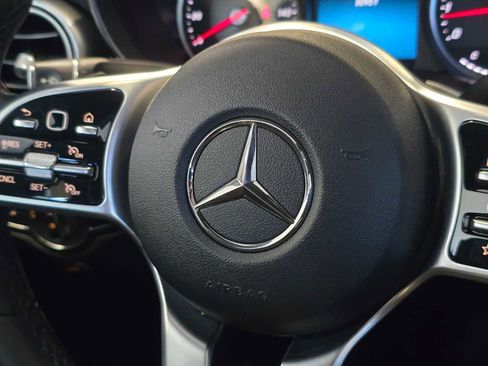 Used 2019 Mercedes-Benz C 300 4MATIC Sedan image 37
