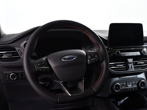 New 2025 Ford Escape ST-Line w/ Cold Weather Package AWD/4WD image 12