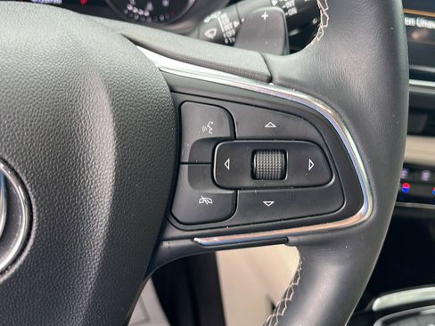 Used 2022 Buick Envision Avenir w/ Technology Package II FWD image 12