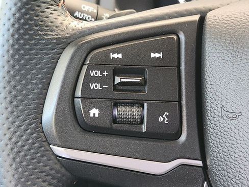 Used 2025 Honda Ridgeline TrailSport image 27