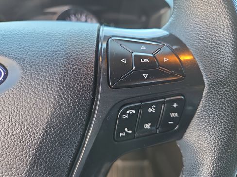 Used 2018 Ford Explorer XLT w/ Equipment Group 202A AWD/4WD image 25