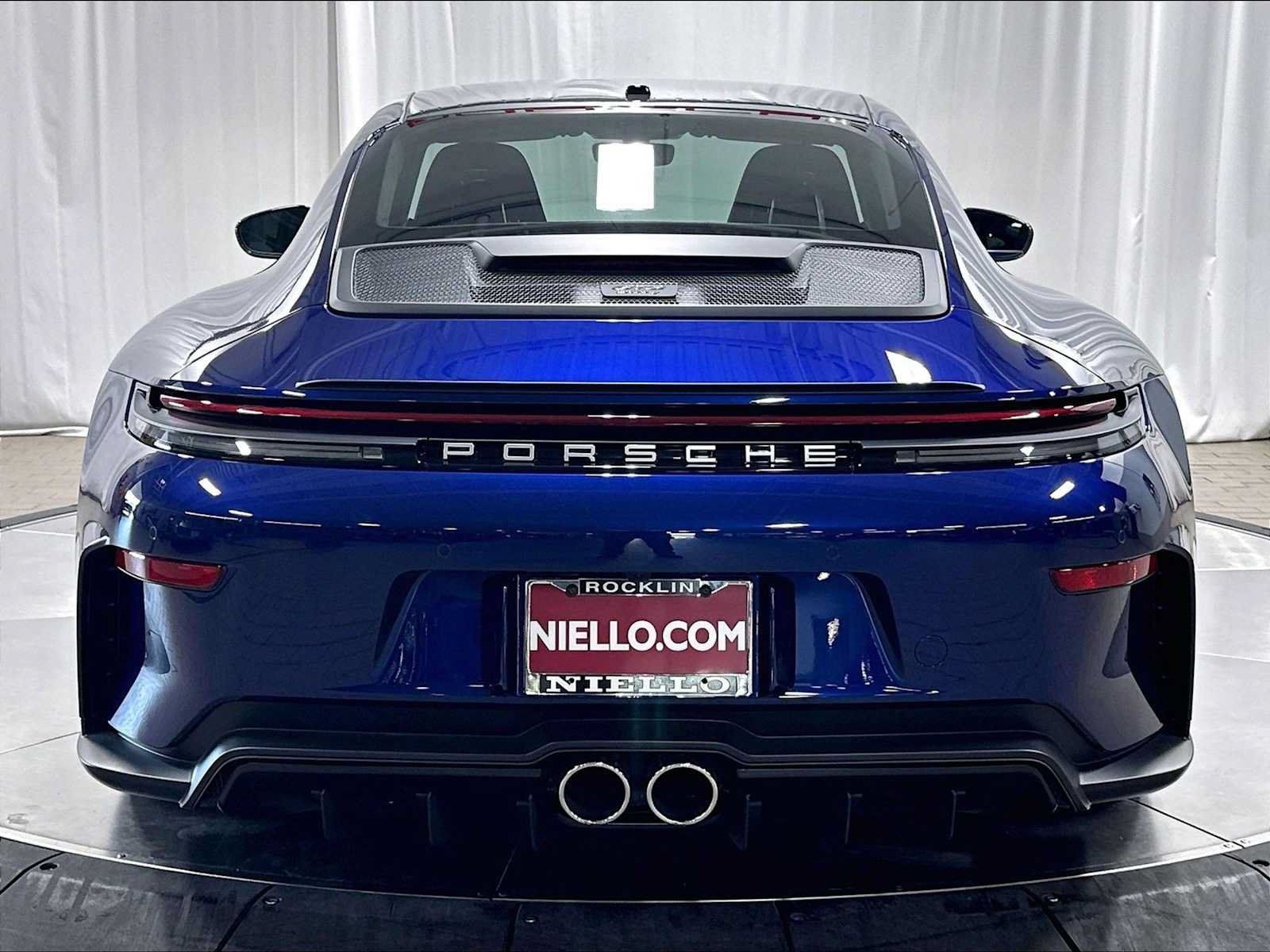 Used 2026 Porsche 911 GT3 RWD image 8