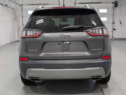Used 2019 Jeep Cherokee Limited image 8