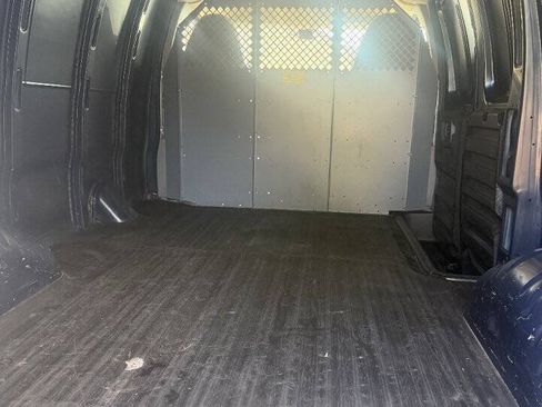 Used 2015 Chevrolet Express 2500 w/ Cold Climate Package RWD image 14