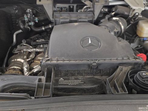Used 2024 Mercedes-Benz Sprinter 2500 image 17
