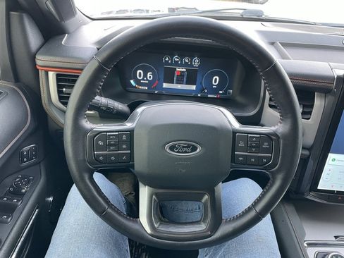 Used 2022 Ford Expedition Timberline image 26