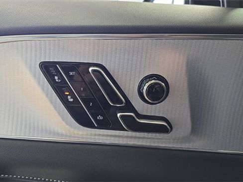 Used 2024 Cadillac Lyriq Tech w/ Driver Assist Package image 18