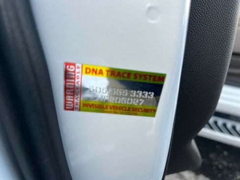 Used 2024 Chevrolet Silverado 2500 LT w/ Z71 Off-Road Package image 35