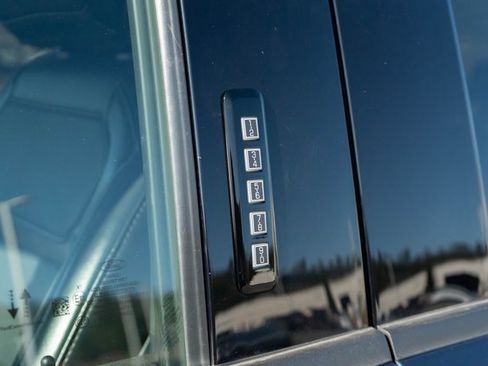 Used 2023 Ford F150 Raptor image 11