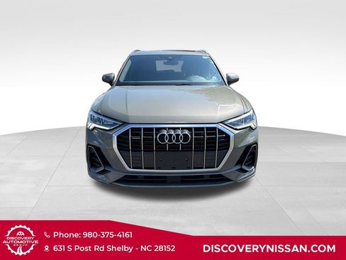Used 2025 Audi Q3 2.0T Premium AWD/4WD image 2