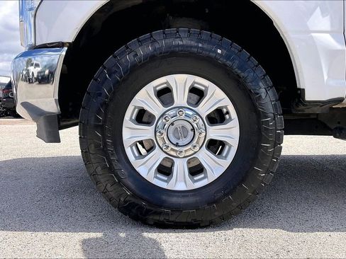 Used 2020 Ford F250 XLT AWD/4WD image 34