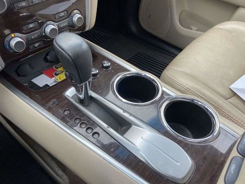 Used 2016 Nissan Pathfinder Platinum image 22