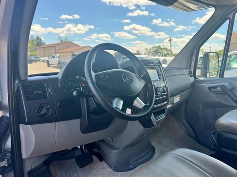 Used 2016 Mercedes-Benz Sprinter 3500 image 14