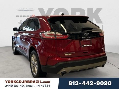 Used 2024 Ford Edge Titanium image 3