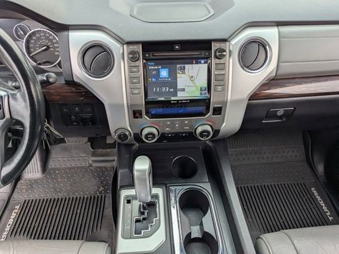 Used 2017 Toyota Tundra Limited w/ Limited Premium Package image 17