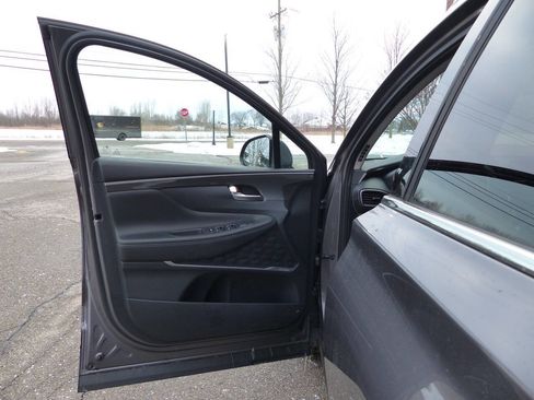 Used 2022 Hyundai Santa Fe SEL Premium image 15