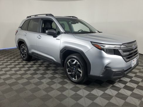 Used 2026 Subaru Forester Limited AWD/4WD image 2