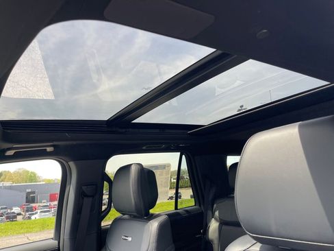 New 2026 Ford Expedition Platinum AWD/4WD image 10