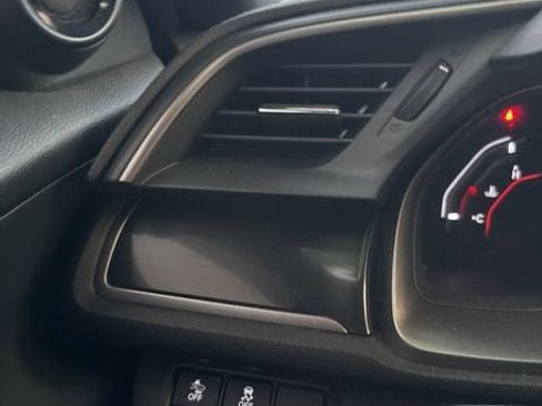 Used 2020 Honda Civic Sport Touring image 9