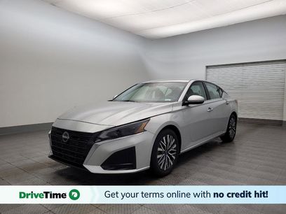 Used 2023 Nissan Altima 2.5 SV