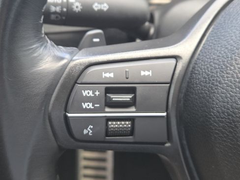 Used 2025 Honda Accord Sport image 33