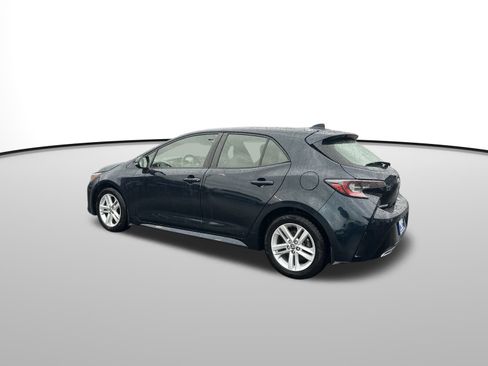 Used 2019 Toyota Corolla SE image 3
