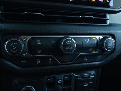 New 2026 Jeep Wrangler Sport S AWD/4WD image 17