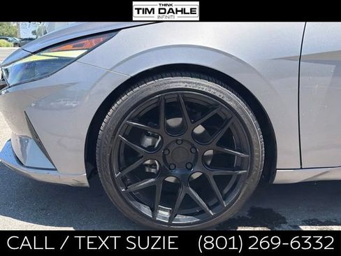 Used 2022 Hyundai Elantra SEL w/ Preferred Accessory Package FWD image 7