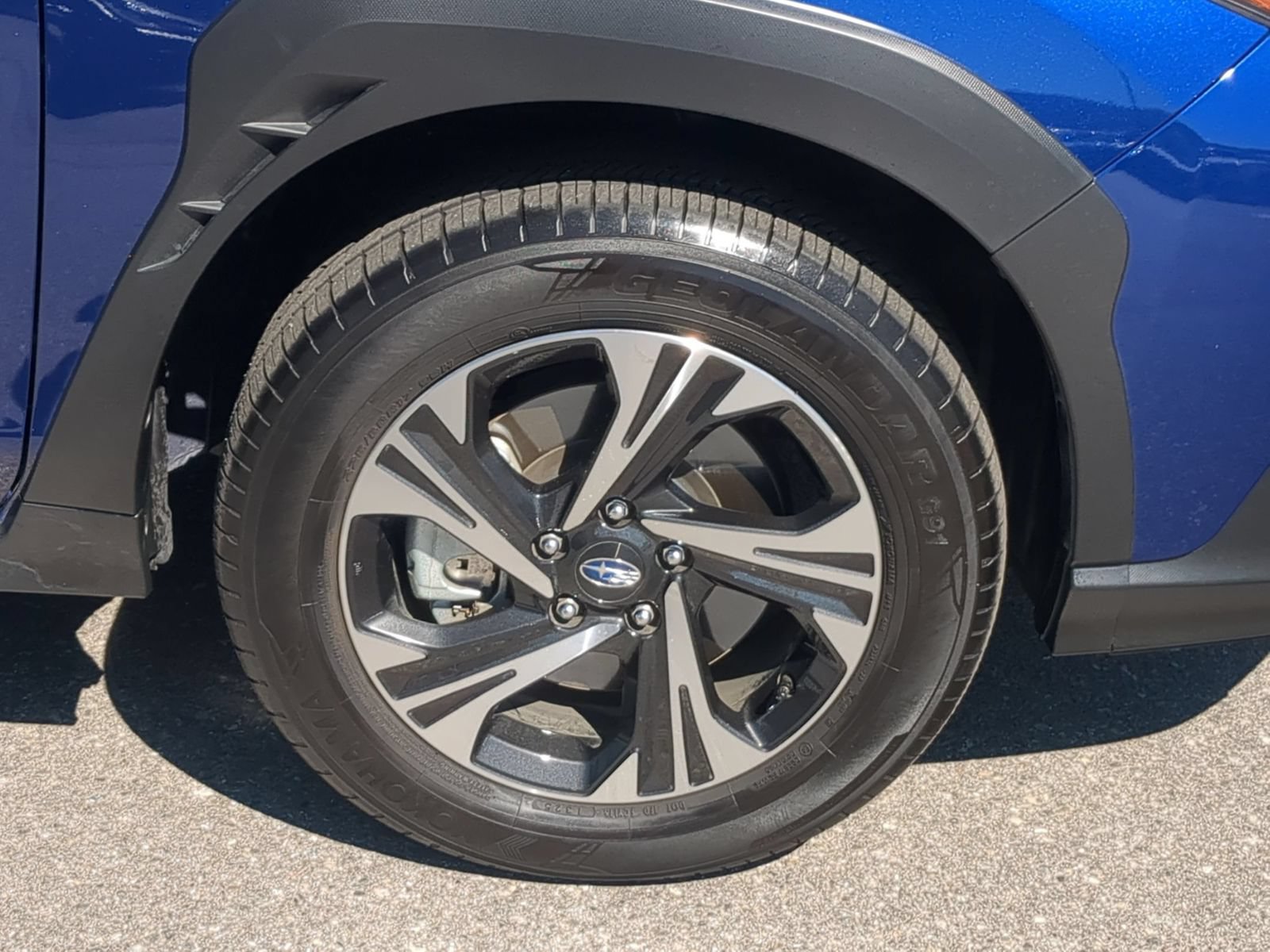 Certified 2025 Subaru Crosstrek 2.5i Premium AWD/4WD image 12