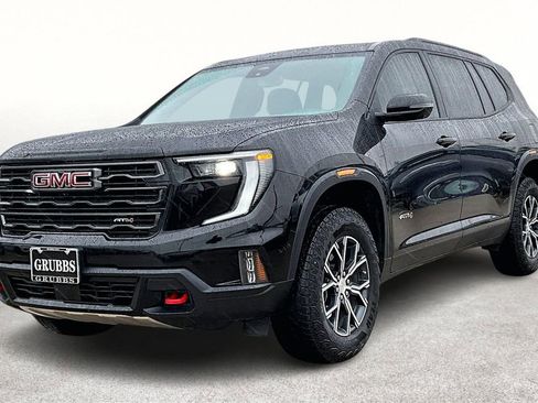 Used 2024 GMC Acadia AT4 w/ Luxury Package image 15
