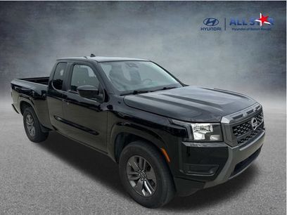 Used 2025 Nissan Frontier SV