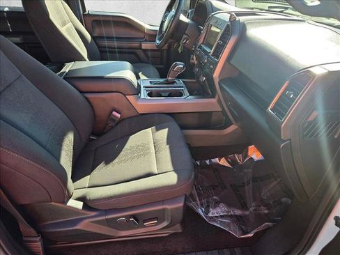 Used 2018 Ford F150 XLT w/ Equipment Group 302A Luxury image 17