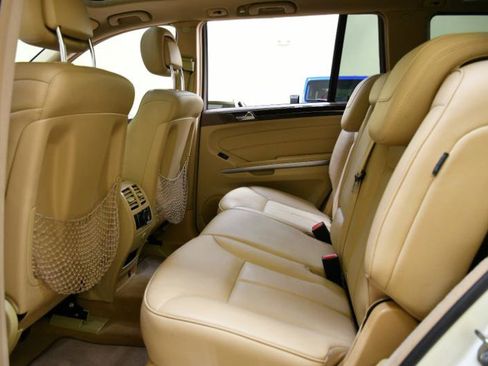 Used 2012 Mercedes-Benz GL 450 4MATIC image 33