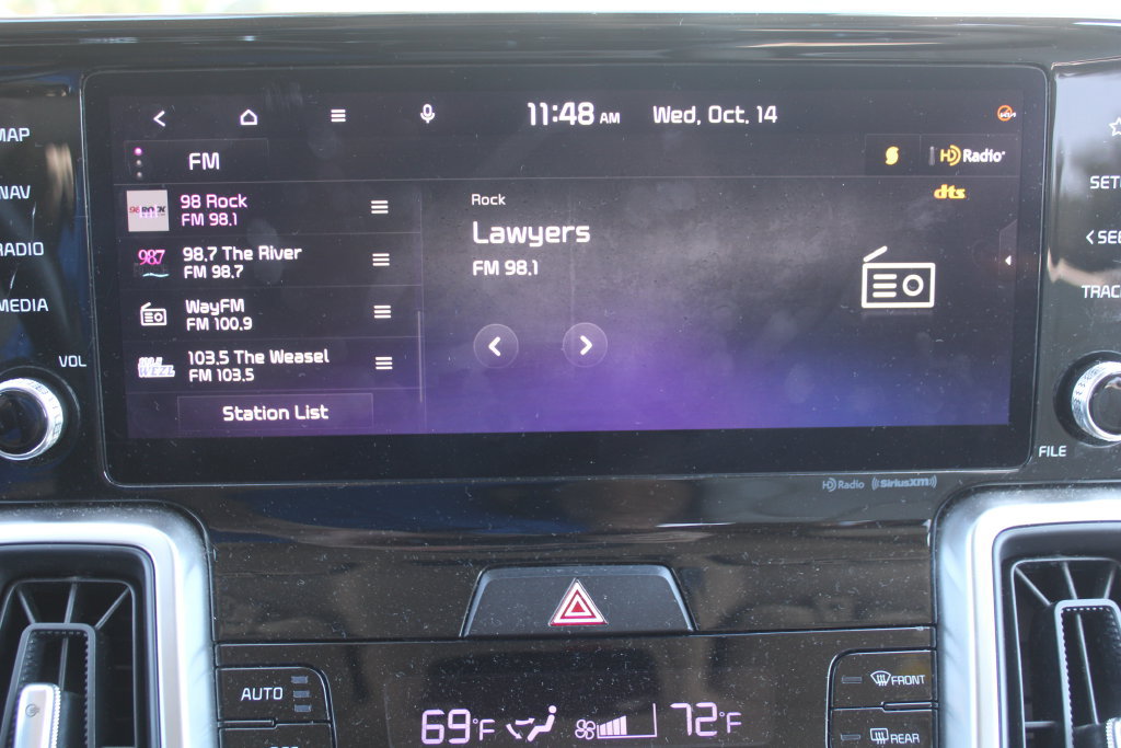 Certified 2023 Kia Sorento S w/ Panoramic Sunroof Package FWD image 46