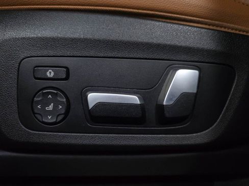 Used 2019 BMW X3 xDrive30i w/ Convenience Package image 32